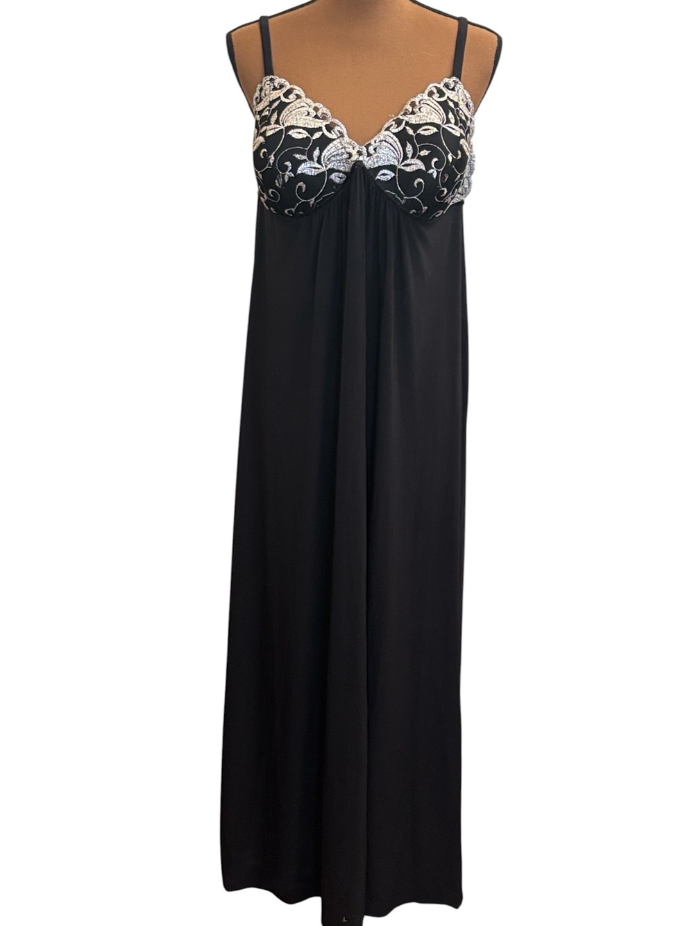 Ambrielle Black & Silver Lace Cup Spaghetti Strap Long Night Gown Size Large